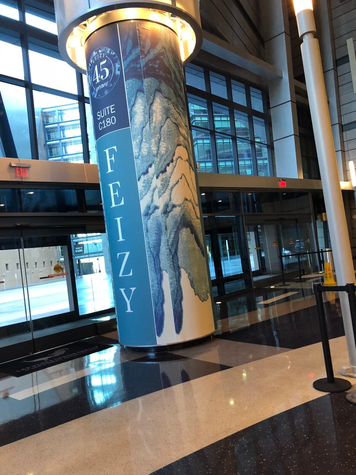 Fabric column wrap display